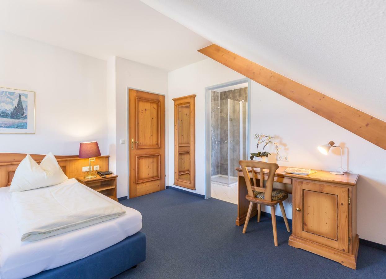 Hotel Garni Noeserlgut Λιντς Εξωτερικό φωτογραφία
