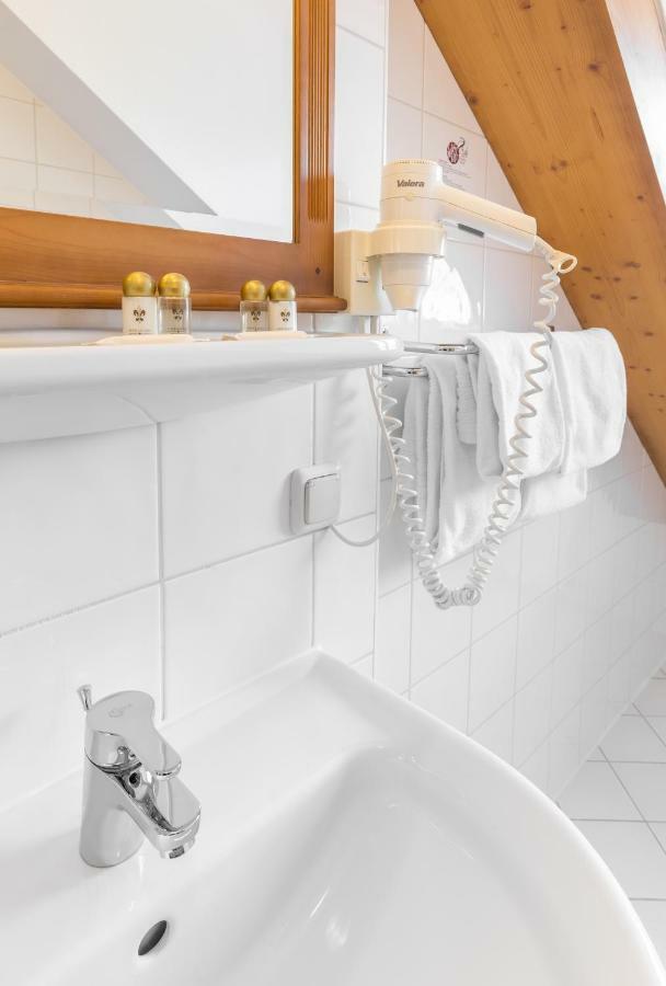Hotel Garni Noeserlgut Λιντς Εξωτερικό φωτογραφία